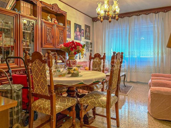 appartamento in vendita a Roma in zona Cinecittà