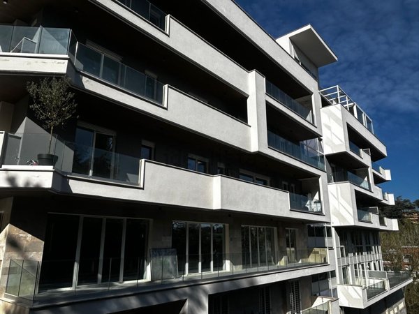 appartamento in vendita a Roma in zona Della Vittoria