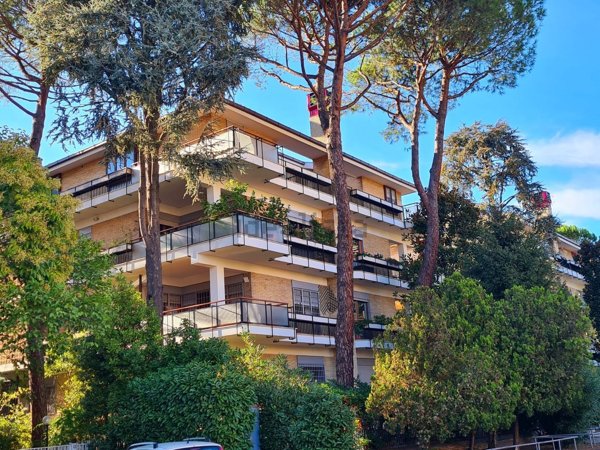 appartamento in vendita a Roma in zona Della Vittoria