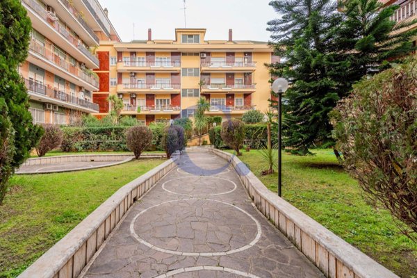 appartamento in vendita a Roma in zona Tre Pini - Poggio dei Fiori