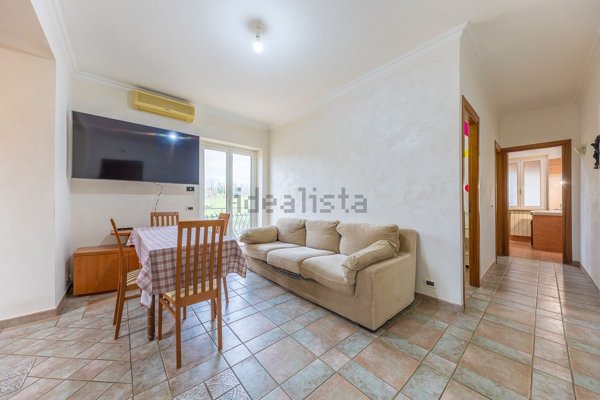 appartamento in vendita a Roma in zona Cinquina