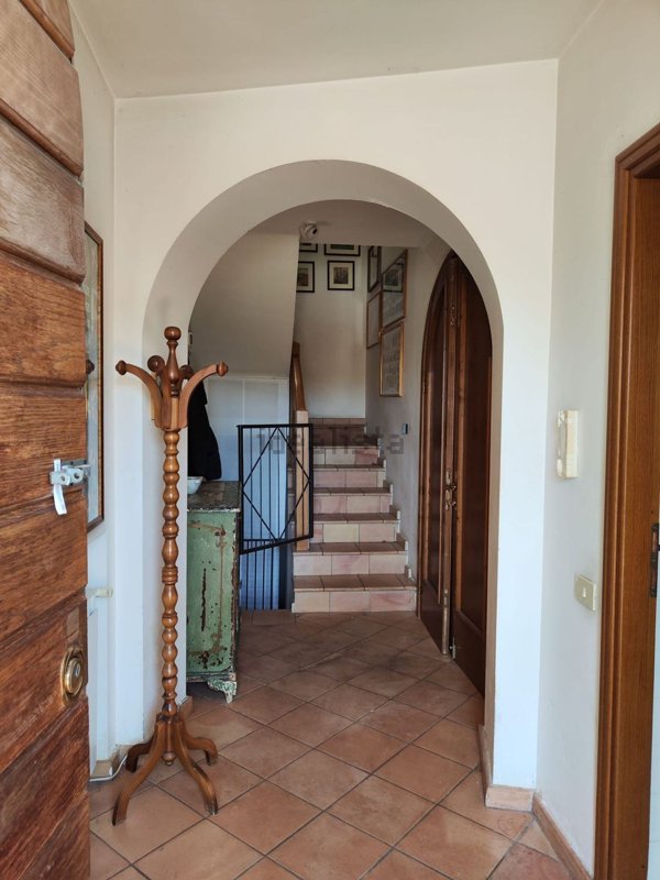 casa indipendente in vendita a Roma in zona Ostiense