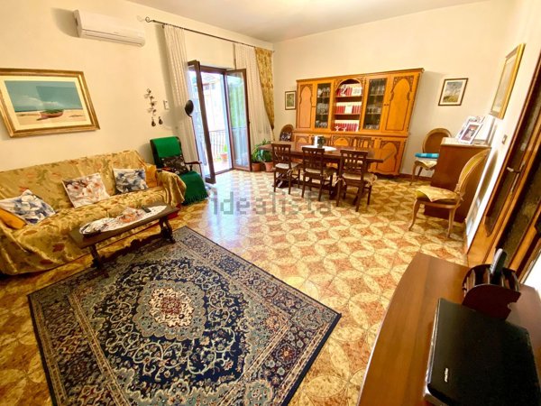 appartamento in vendita a Roma in zona Selva Candida