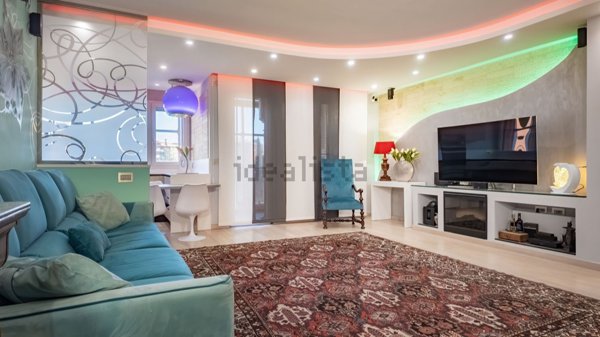 appartamento in vendita a Roma in zona Corviale