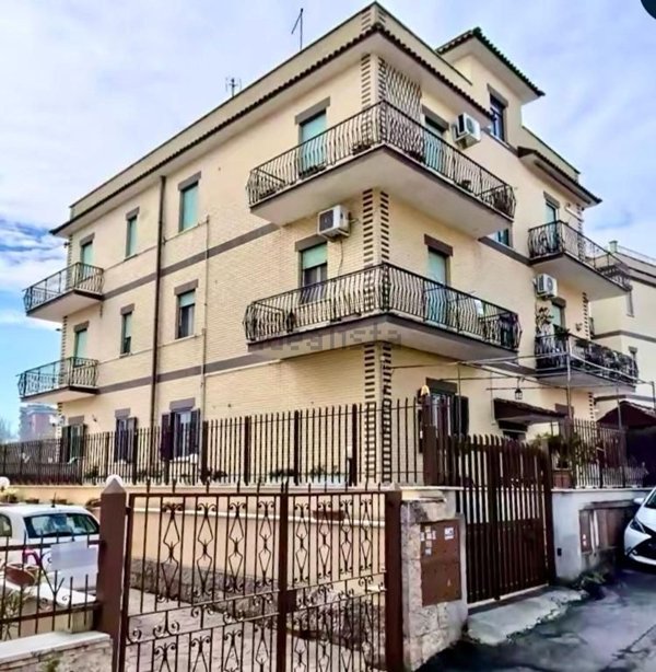 appartamento in vendita a Roma in zona Labaro