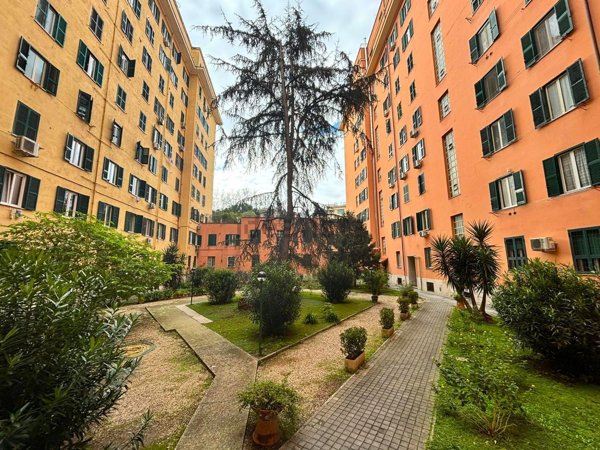 appartamento in vendita a Roma in zona Appio Latino