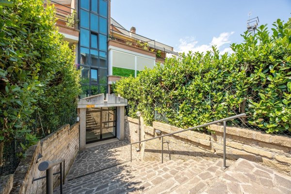 appartamento in vendita a Roma in zona Olgiata