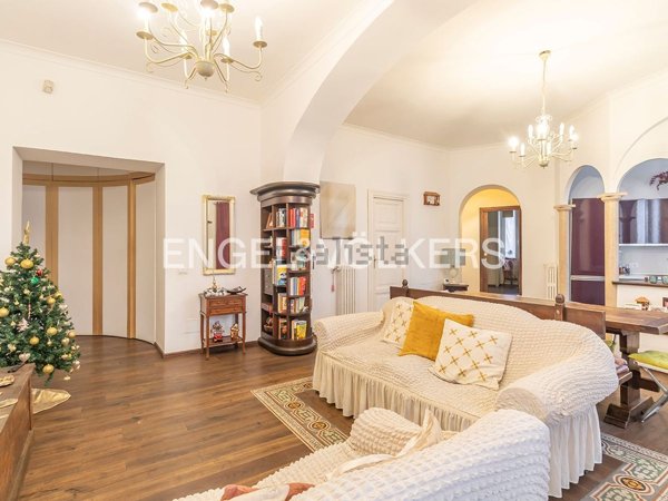 appartamento in vendita a Roma in zona Esquilino