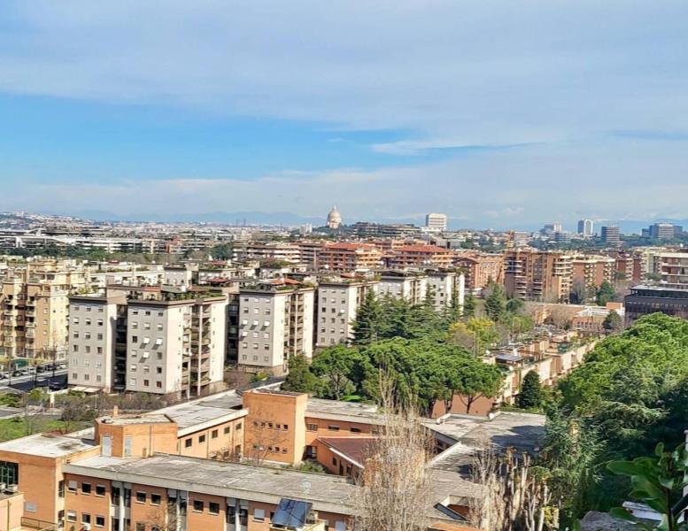 appartamento in vendita a Roma in zona Torrino