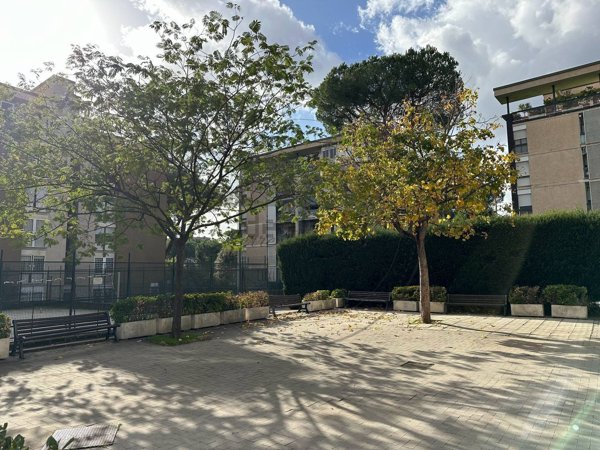 appartamento in vendita a Roma in zona EUR