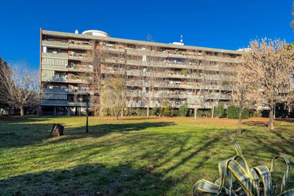 appartamento in vendita a Roma in zona San Basilio