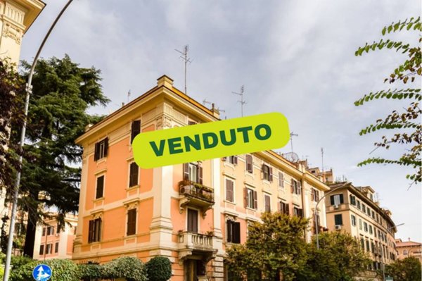appartamento in vendita a Roma in zona Appio Latino