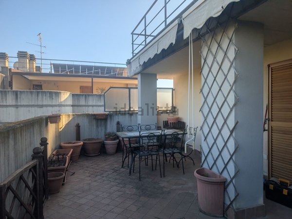 appartamento in vendita a Roma in zona Corviale