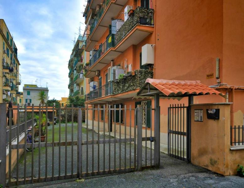 appartamento in vendita a Roma in zona Prenestino-Centocelle