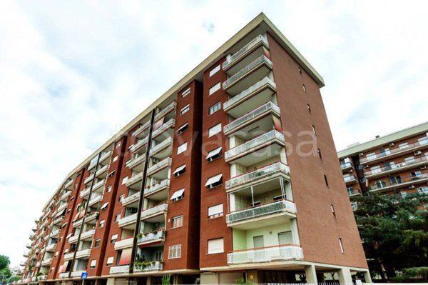 appartamento in vendita a Roma in zona Torre Maura