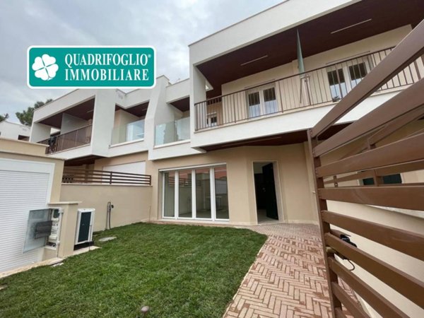 casa indipendente in vendita a Roma in zona Tuscolano