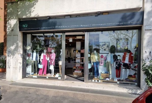 negozio in vendita a Roma in zona Monte Sacro/Talenti
