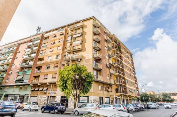appartamento in vendita a Roma in zona Prenestino-Centocelle