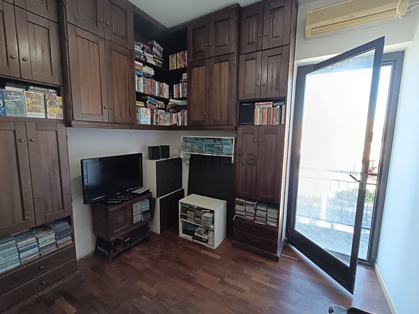 appartamento in vendita a Roma in zona Osteria Nuova