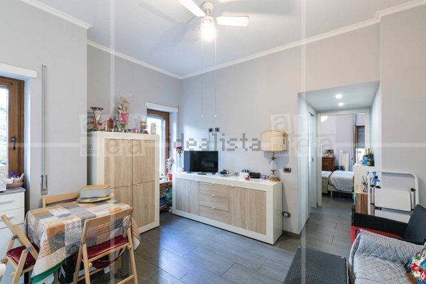 appartamento in vendita a Roma in zona Ardeatino