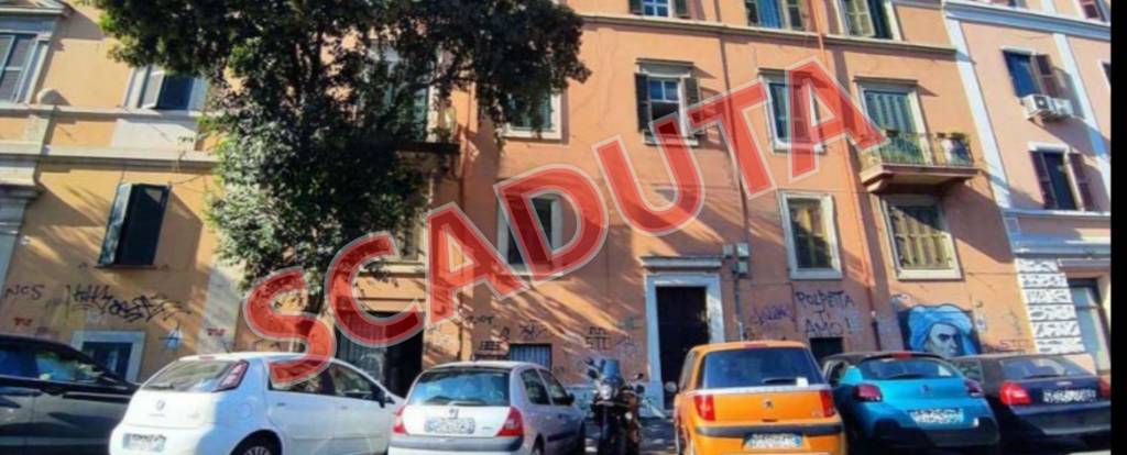 negozio in vendita a Roma in zona Prenestino-Labicano