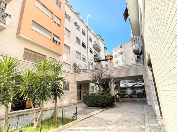 appartamento in vendita a Roma in zona Aurelio