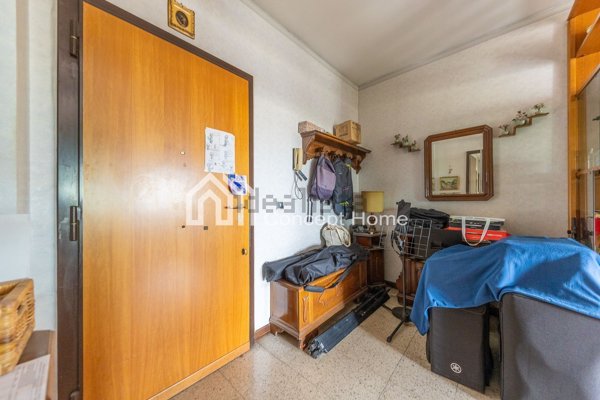 appartamento in vendita a Roma in zona EUR