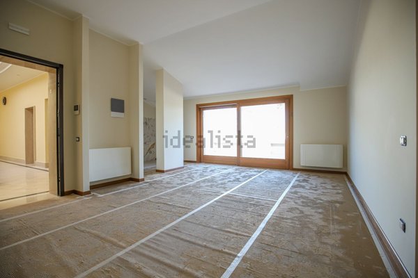 appartamento in vendita a Roma in zona Grottarossa