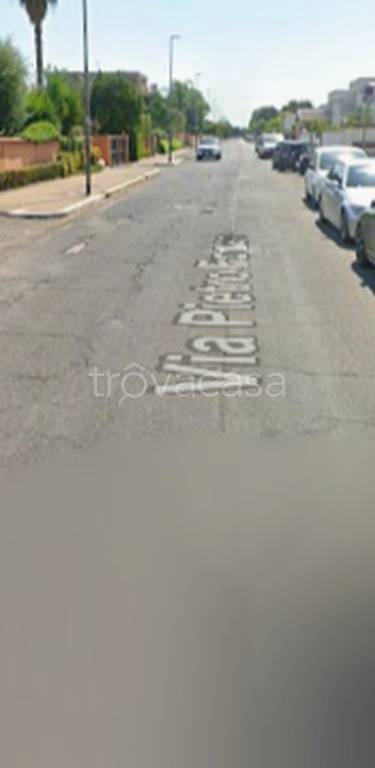 terreno edificabile in vendita a Roma in zona Infernetto