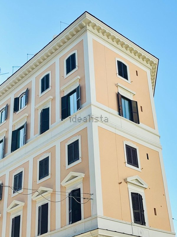 appartamento in vendita a Roma in zona Ludovisi/Sallustiano