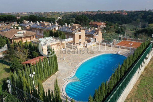 appartamento in vendita a Roma in zona Aurelio