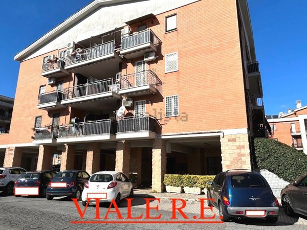 appartamento in vendita a Roma in zona Castelverde