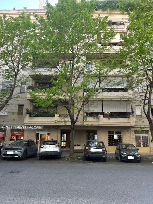 appartamento in vendita a Roma in zona Torrino