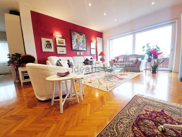 appartamento in vendita a Roma in zona Ostia