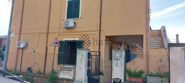 appartamento in vendita a Roma in zona Appio Pignatelli
