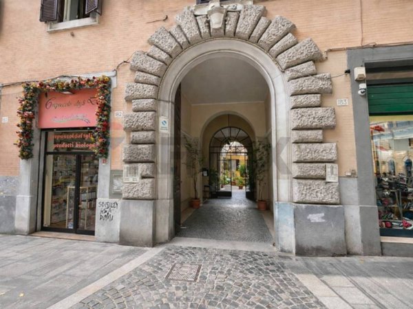 appartamento in vendita a Roma in zona Esquilino