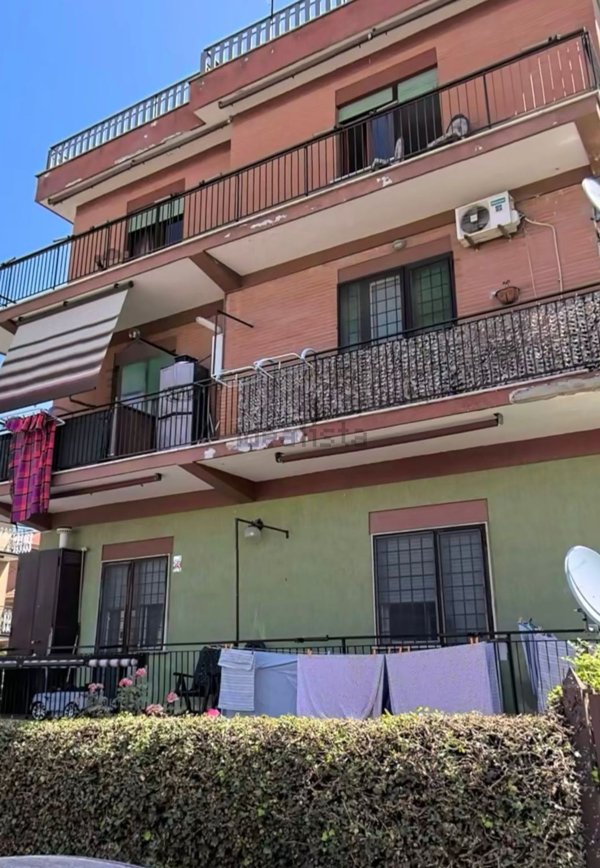 appartamento in vendita a Roma in zona Borghesiana