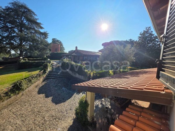 casa indipendente in vendita a Roma in zona Prima Porta