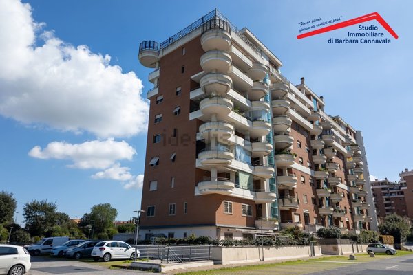 appartamento in vendita a Roma in zona Acilia