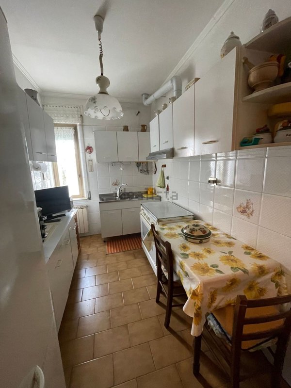 appartamento in vendita a Roma in zona Casal Morena