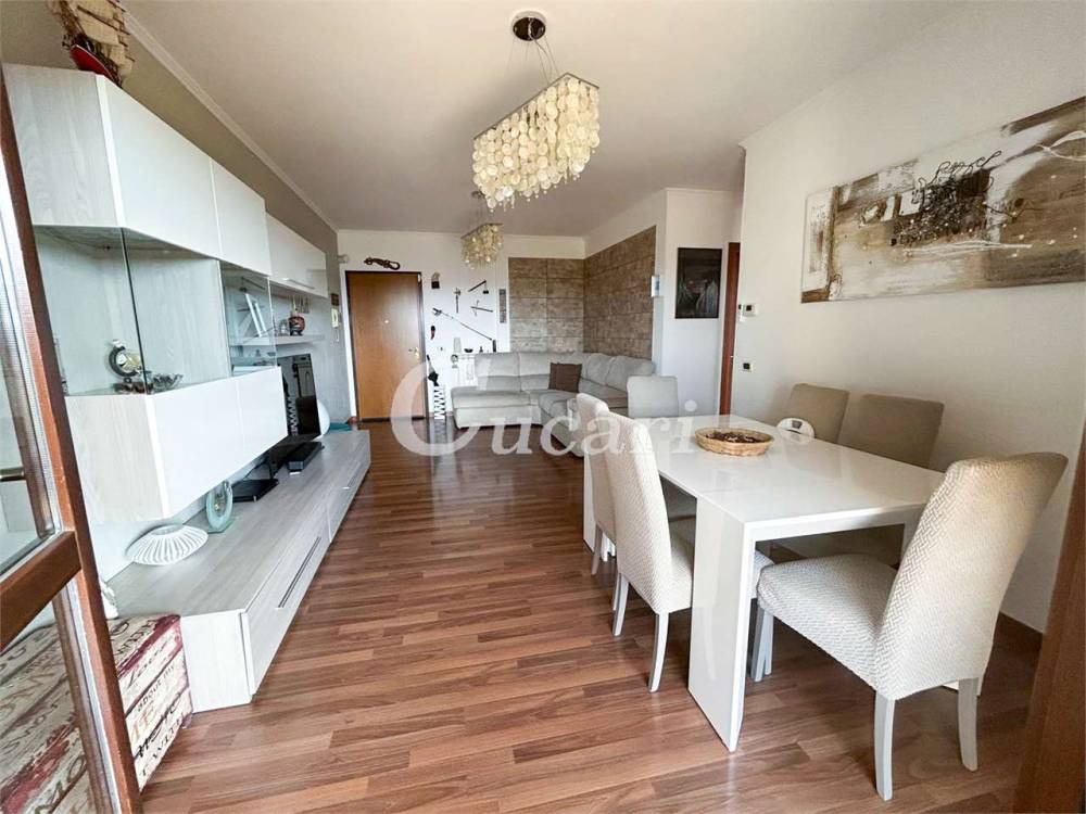 appartamento in vendita a Roma in zona Ponte di Nona