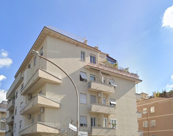 appartamento in vendita a Roma in zona Ardeatino