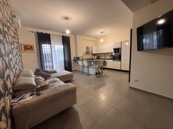appartamento in vendita a Roma in zona Casal Morena
