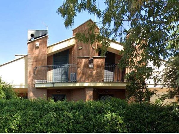 casa indipendente in vendita a Roma in zona Borghesiana