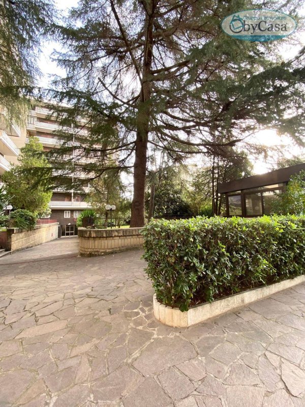 appartamento in vendita a Roma in zona EUR