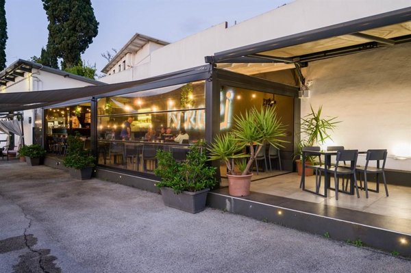 negozio in vendita a Roma in zona Ostiense