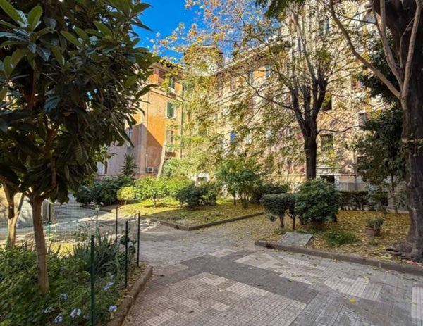 appartamento in vendita a Roma in zona Gianicolense