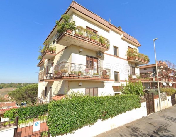 appartamento in vendita a Roma in zona Casalotti