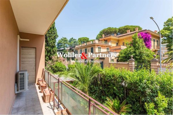 appartamento in vendita a Roma in zona Della Vittoria