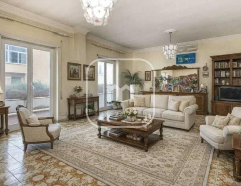 appartamento in vendita a Roma in zona Tuscolano
